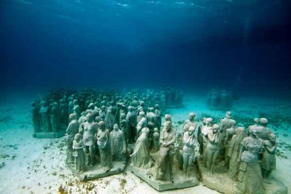 Чем знаменит подводный музей Канкуна и как в него попасть